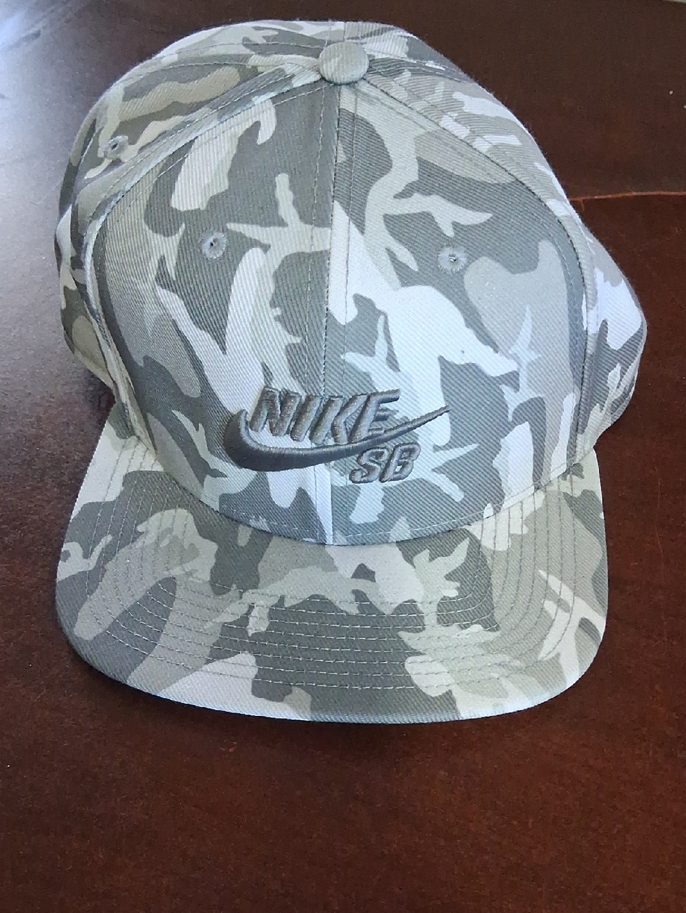 Nike Gray Camouflage SB Snapback Hat